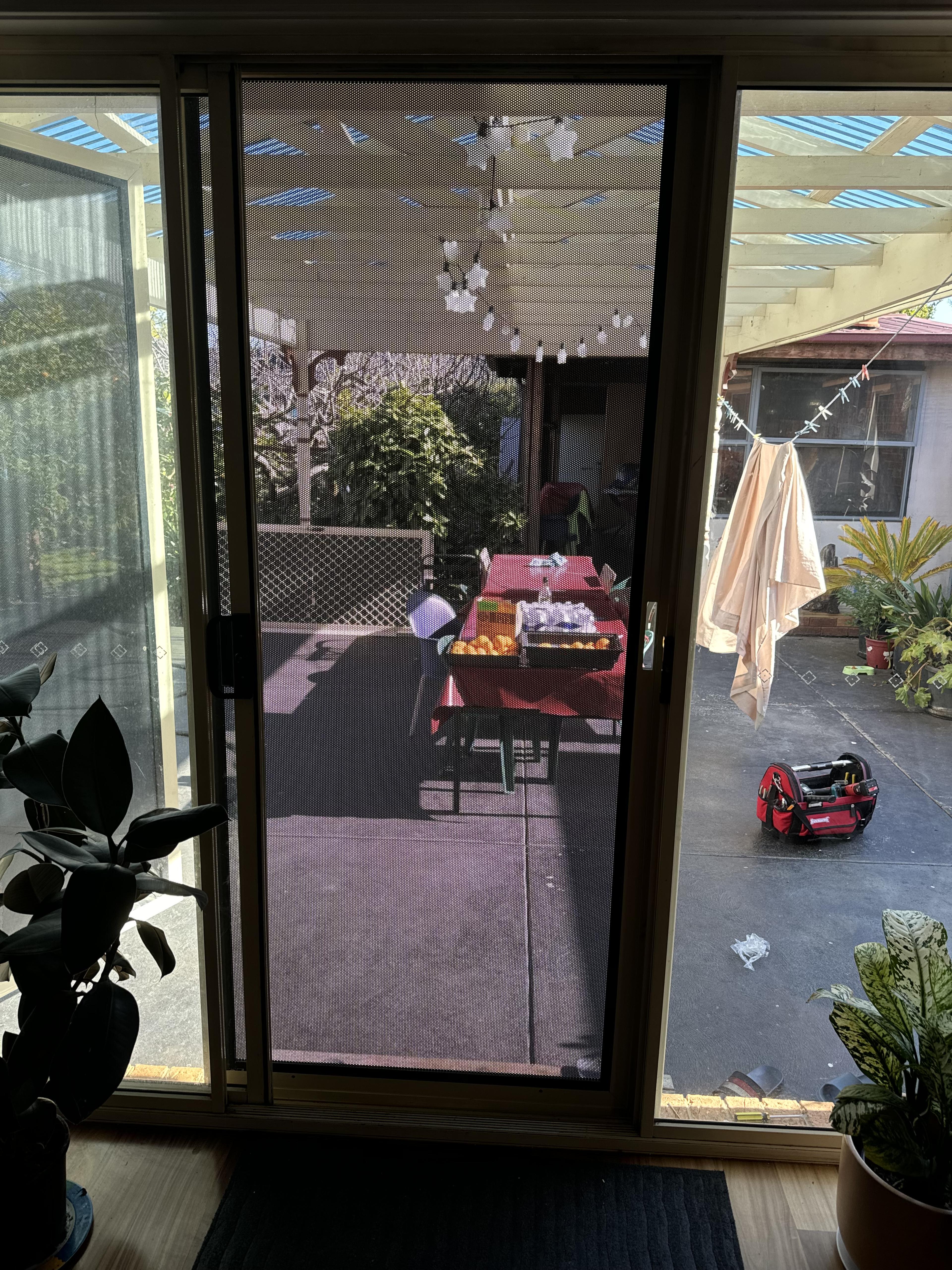 Professional Flyscreen Installation